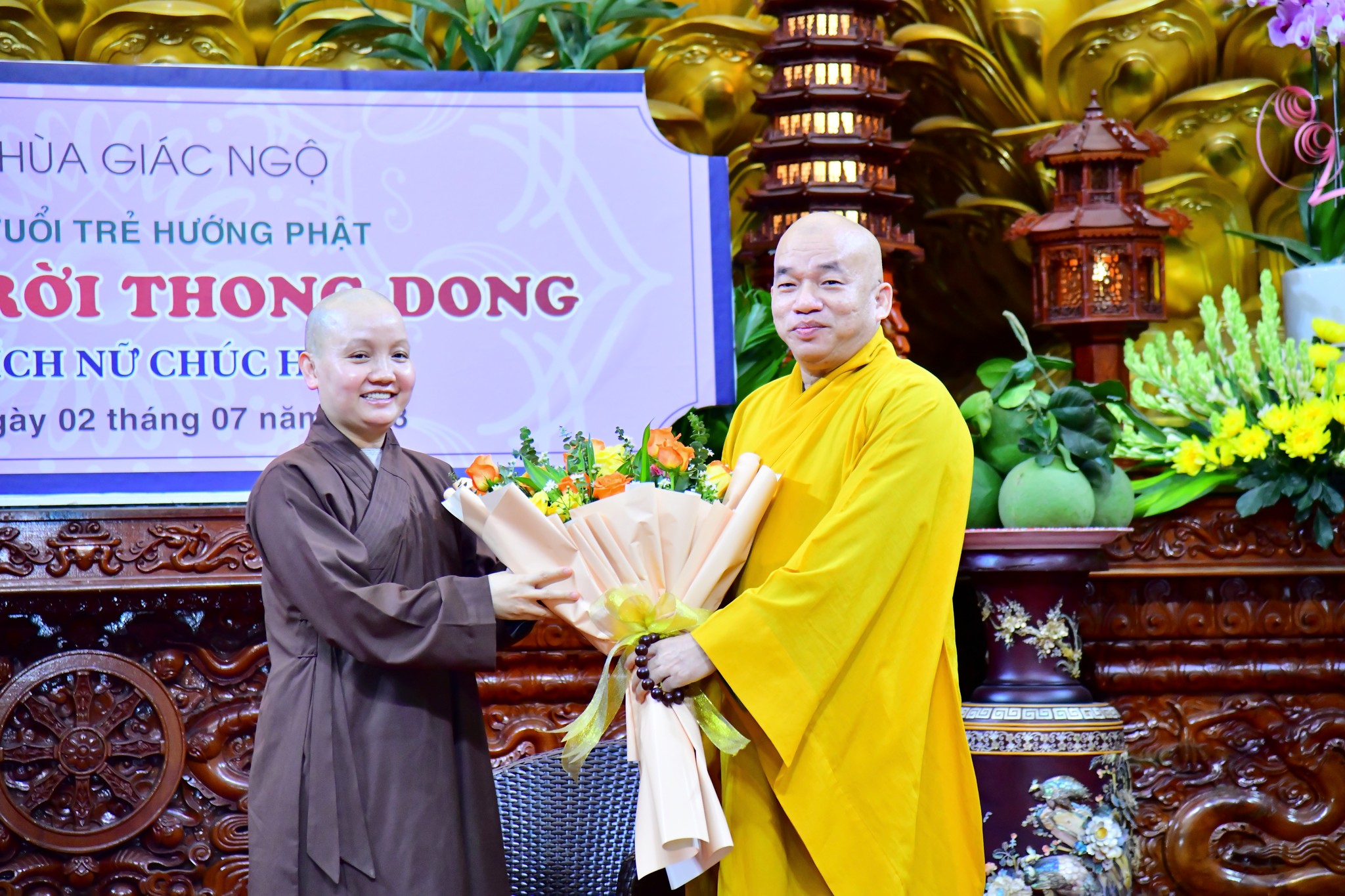 Hành trình hoằng pháp nơi hải ngoại - giao lưu với NS. Thích Nữ Chúc Hiếu trong talkshow Phương trời thong dong