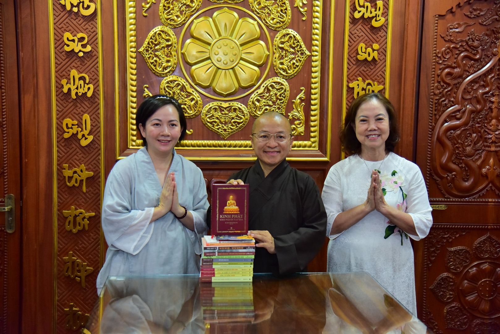 Số hoá các tài liệu Phật giáo trên Thư viện số Hành trình Kim Cương