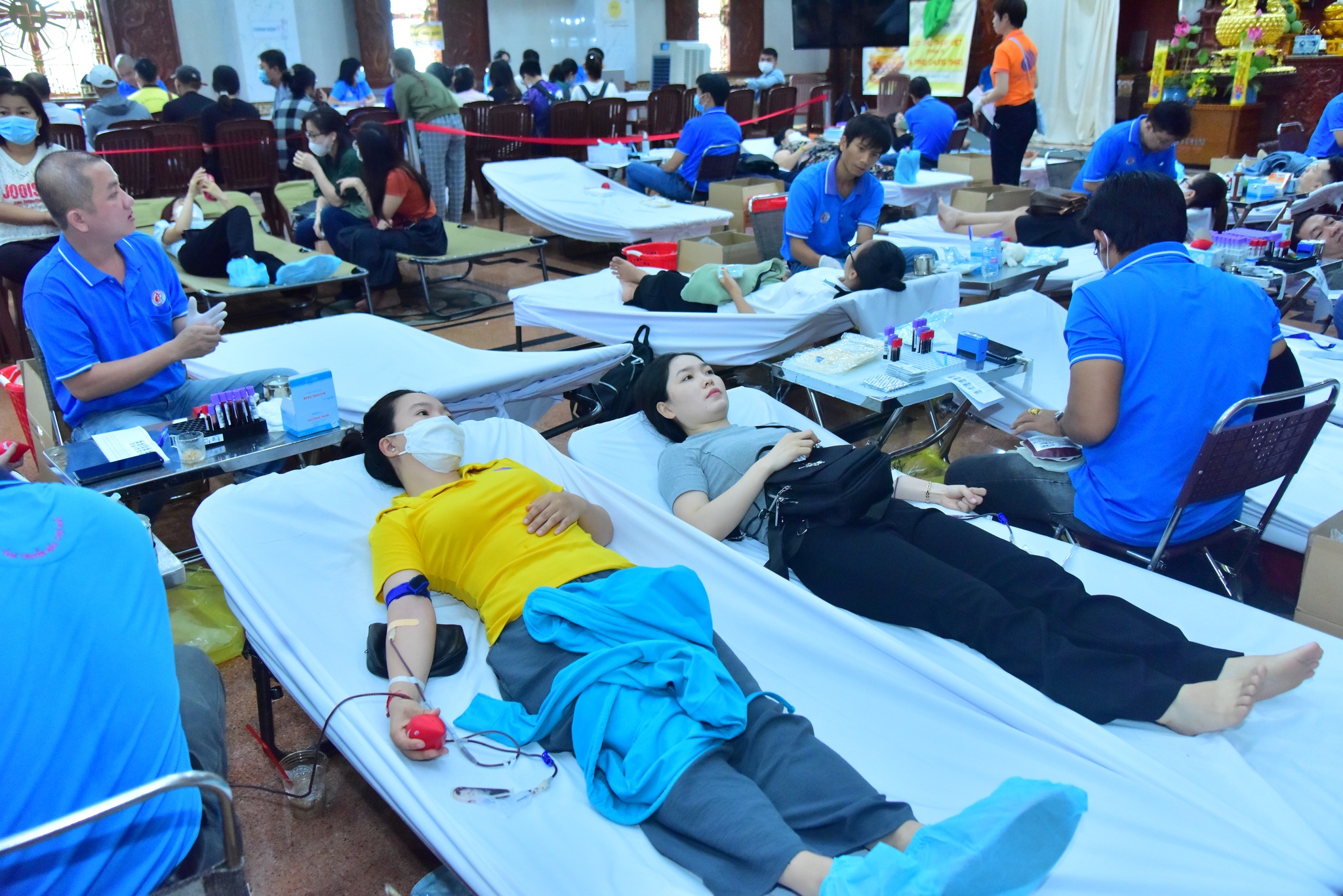 Hiến máu nhân đạo lần 76 tại chùa Giác Ngộ
